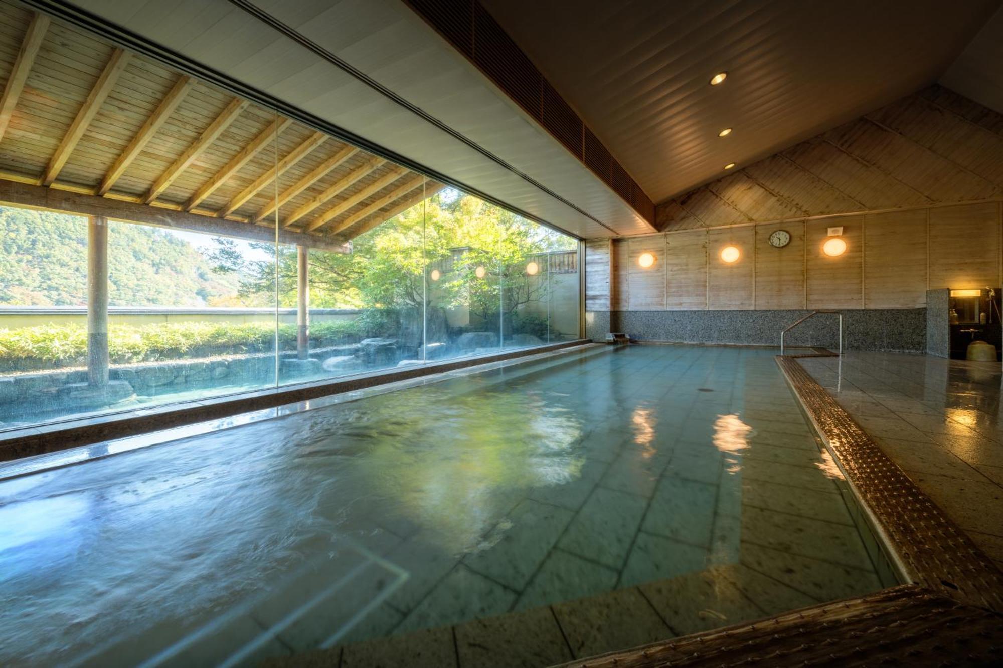 Iizaka Onsen Surikamitei Ohtori Hotel Fukushima  Exterior foto