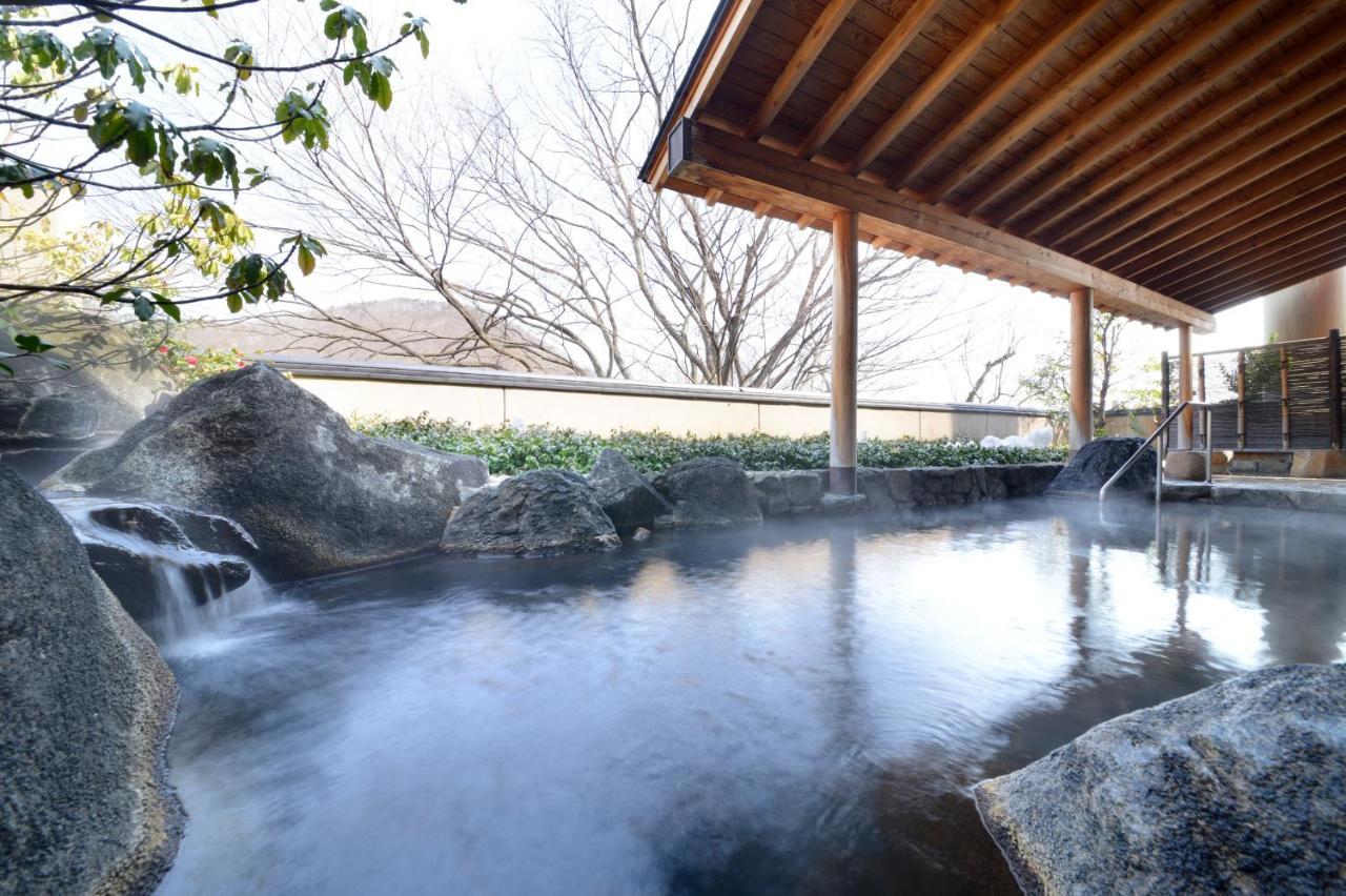 Iizaka Onsen Surikamitei Ohtori Hotel Fukushima  Exterior foto