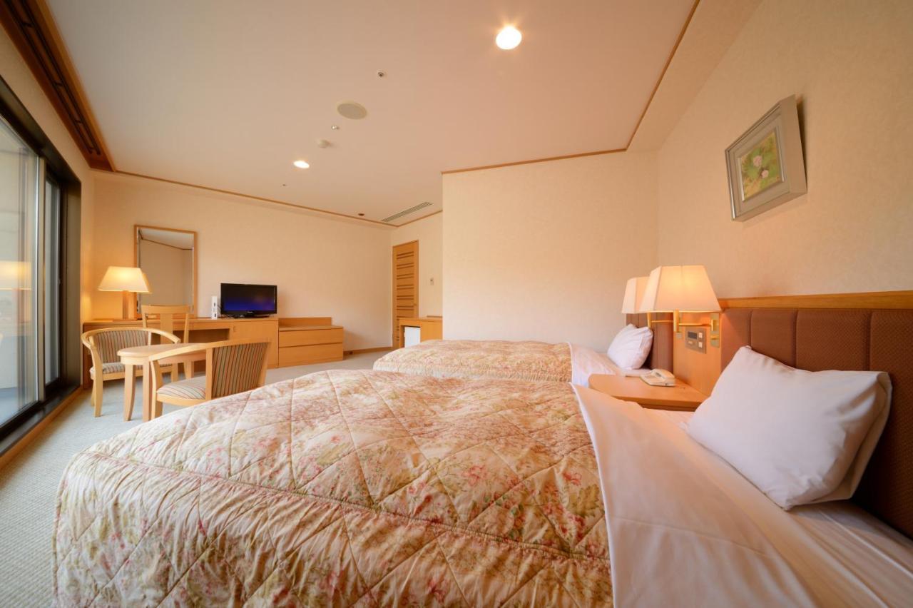 Iizaka Onsen Surikamitei Ohtori Hotel Fukushima  Exterior foto